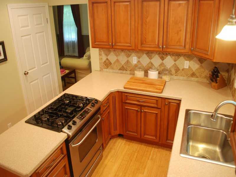 1061 Fish Hill Road Coventry, RI 02816 - Photo 3 of 20 Kitchen.