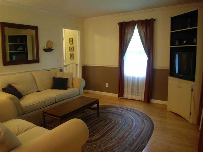 1061 Fish Hill Road Coventry, RI 02816 - Photo 6 of 20 Living Room.