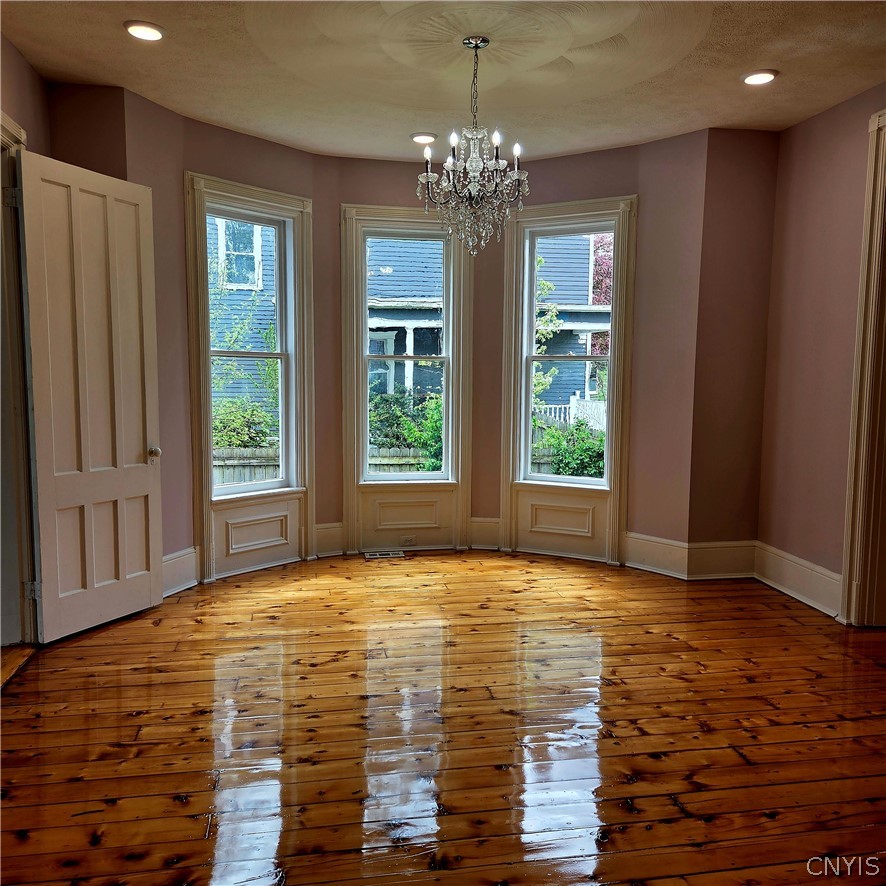 317 Broad Street Oneida, NY 13421 - Photo 12 of 49
