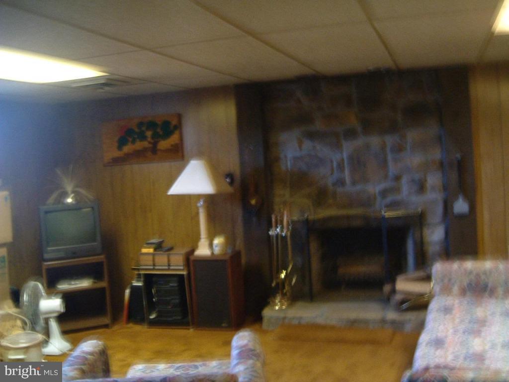 102 Brevity Lane Lititz, PA 17543 - Photo 6 of 8