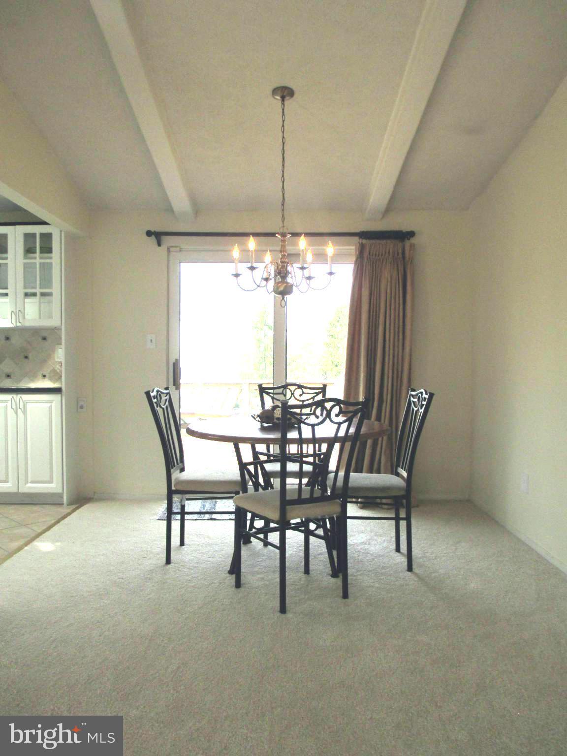 2 Roxburgh Court Baltimore, MD 21236 - Photo 5 of 22 Dining Room