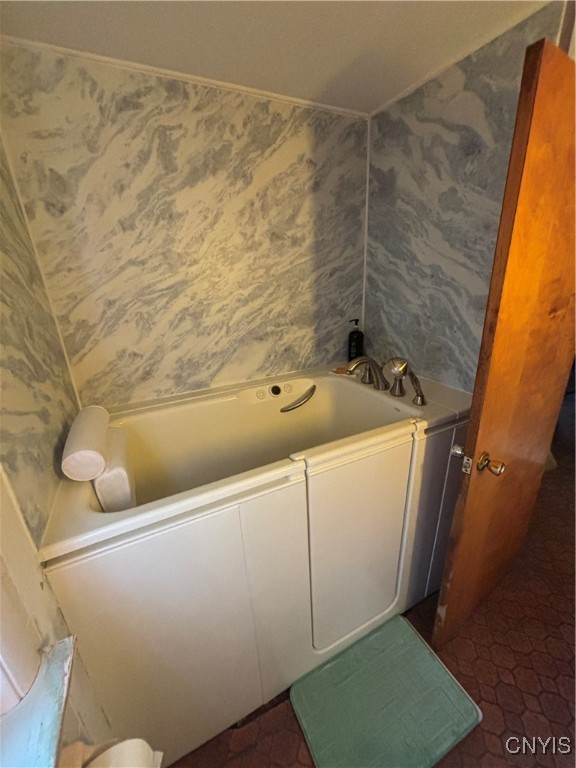 1655 Highway 49 Constantia, NY 13044 - Photo 19 of 35