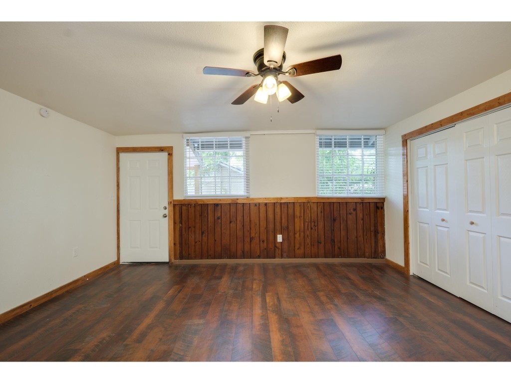 106 South Ave A, Unit E Elgin, TX 78621 - Photo 17 of 30