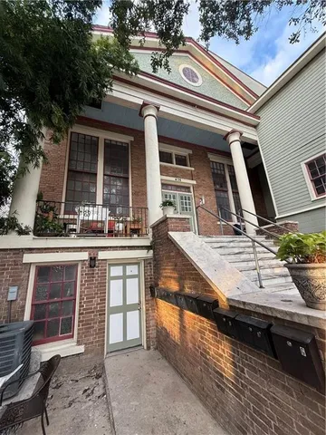 $1,900 | 438 Opelousas Avenue, Unit H, New Orleans, LA 70114