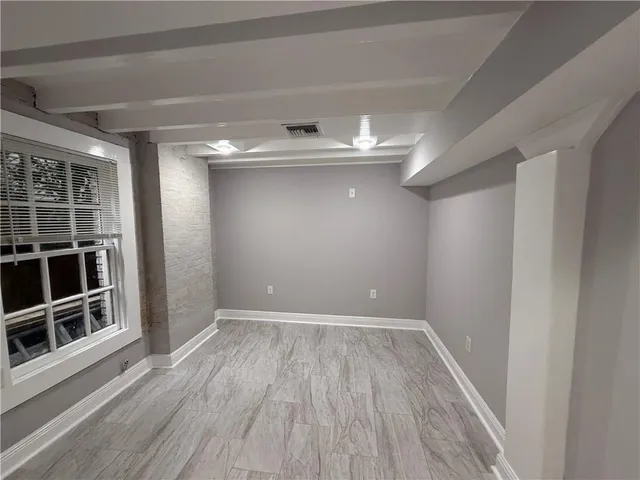 $1,900 | 438 Opelousas Avenue, Unit H, New Orleans, LA 70114