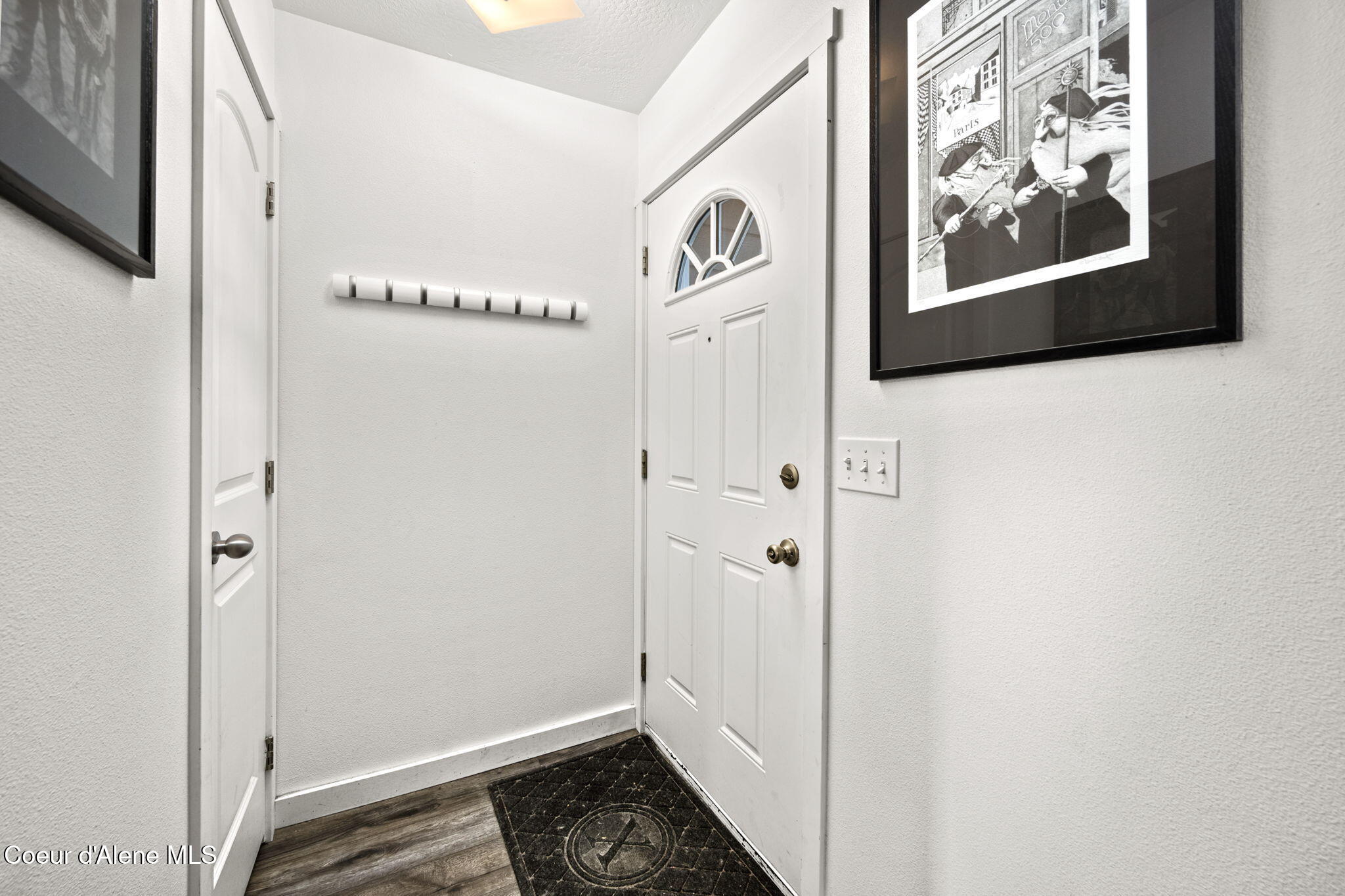 842 Chase Road, Unit 102 Post Falls, ID 83854 - Photo 2 of 14 10-web-or-mls-DSC_1844