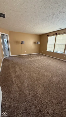 $2,550 | 6526 Abby Lane, Zionsville, IN 46077