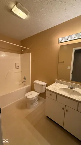 $2,550 | 6526 Abby Lane, Zionsville, IN 46077