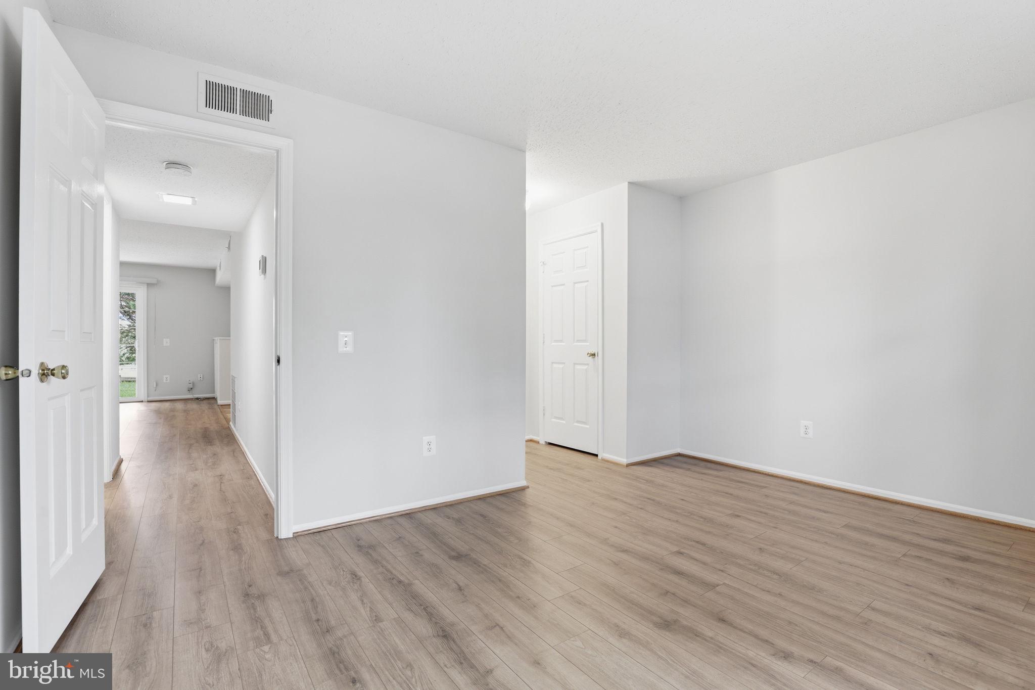 119 Fort Evans Road Southeast, Unit B Leesburg, VA 20175 - Photo 16 of 28