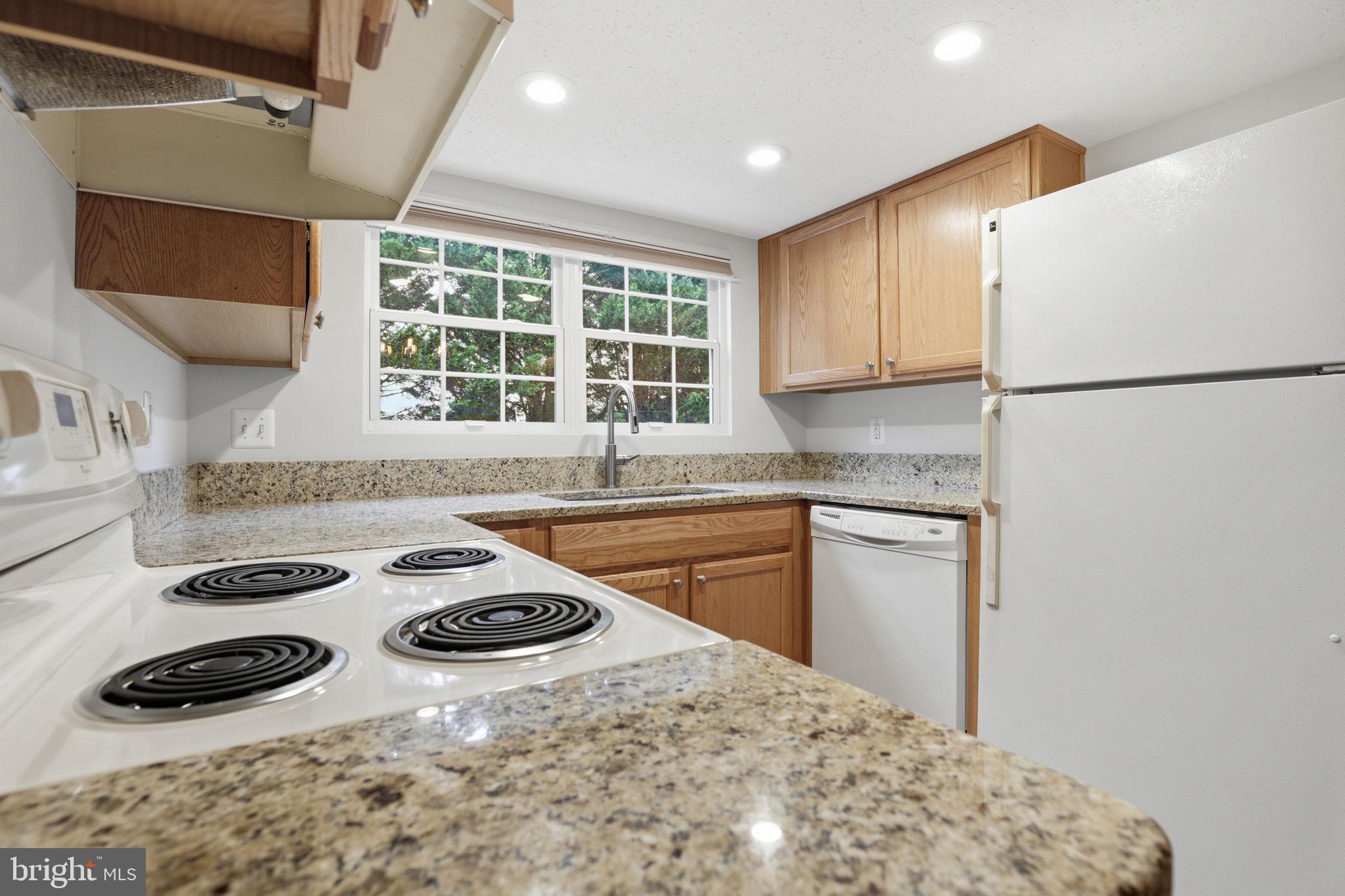 119 Fort Evans Road Southeast, Unit B Leesburg, VA 20175 - Photo 7 of 28