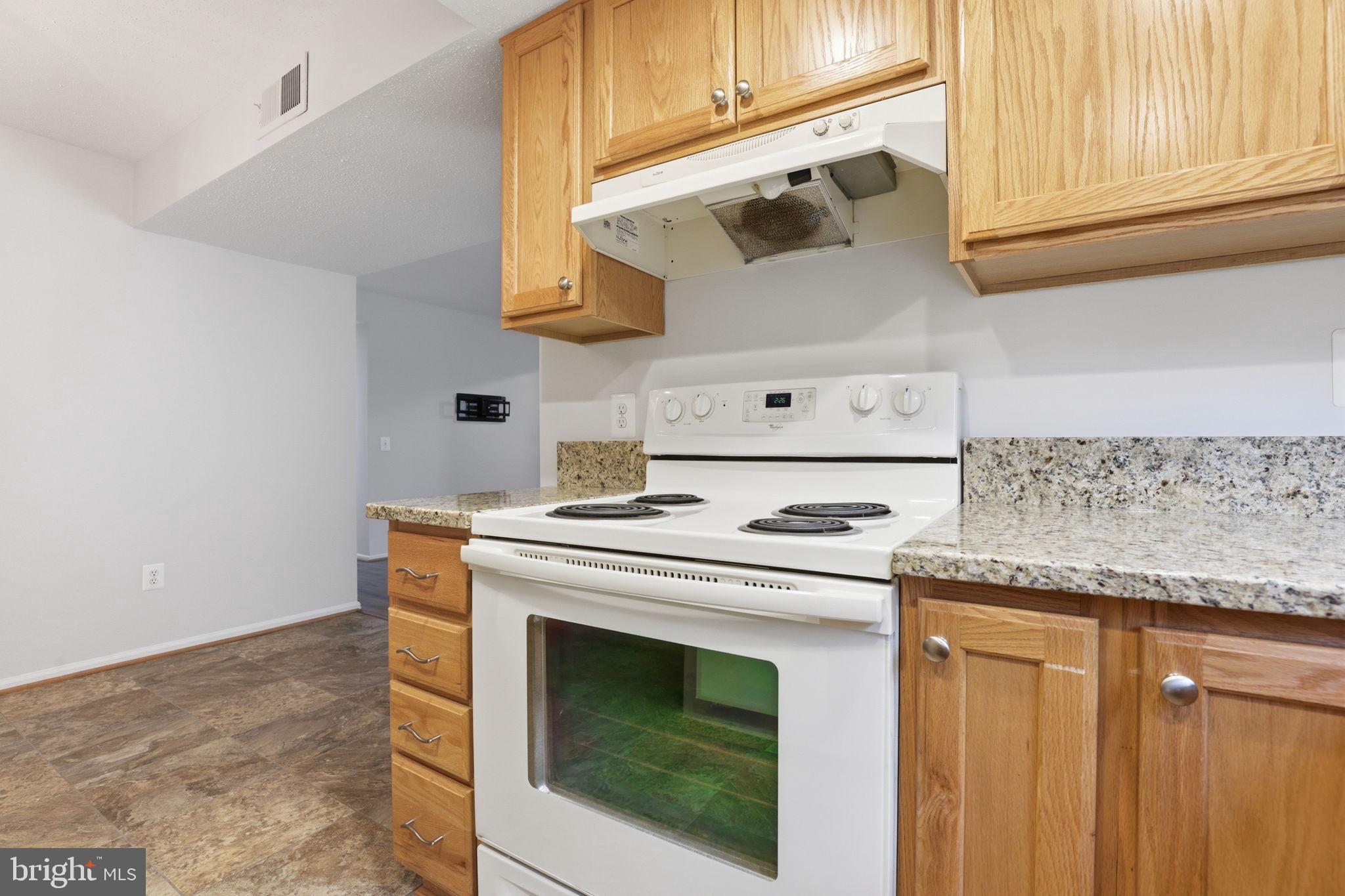 119 Fort Evans Road Southeast, Unit B Leesburg, VA 20175 - Photo 8 of 28