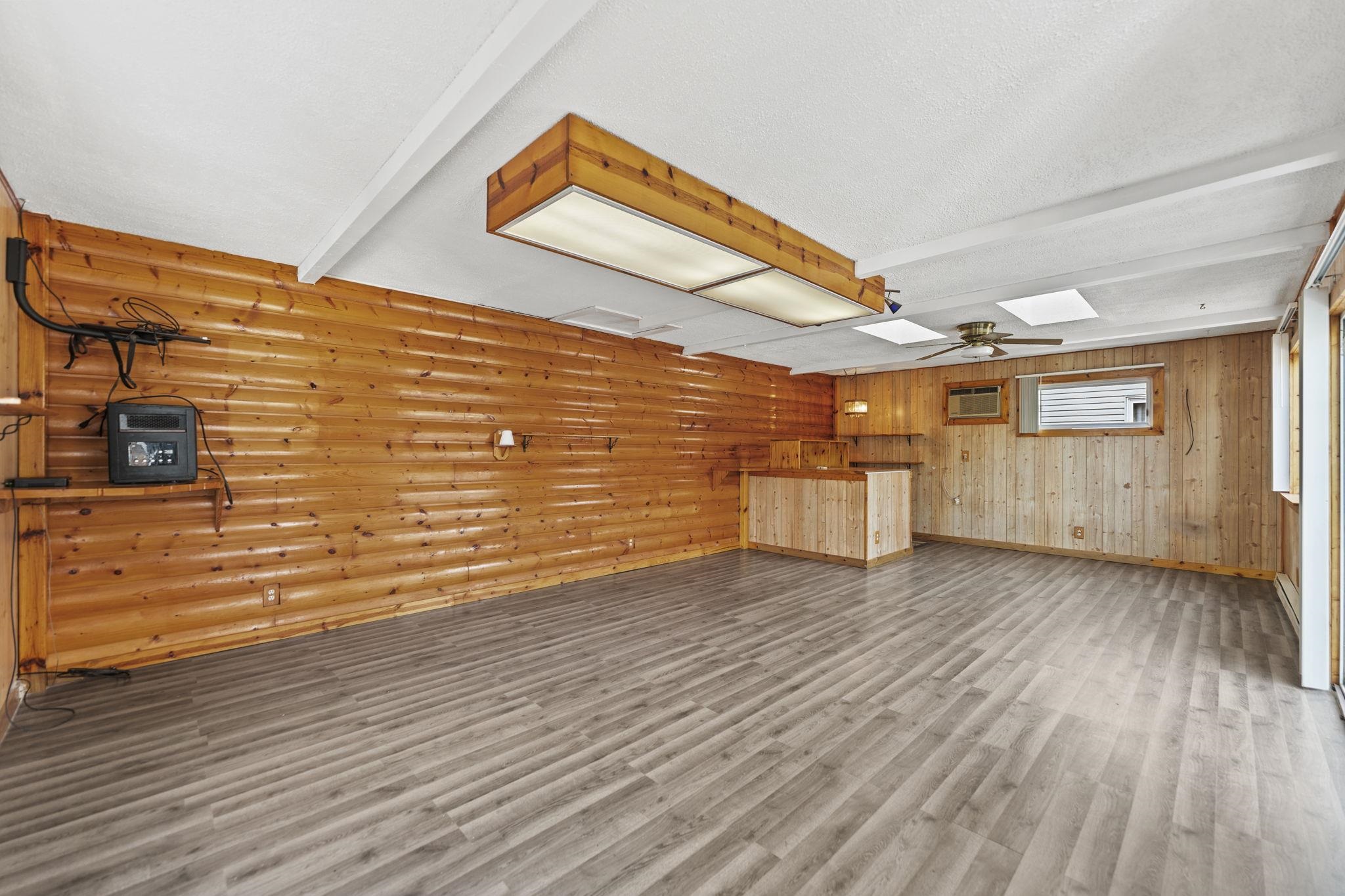 729 West Perry Street Belvidere, IL 61008 - Photo 5 of 27 a view of an empty room and wooden floor