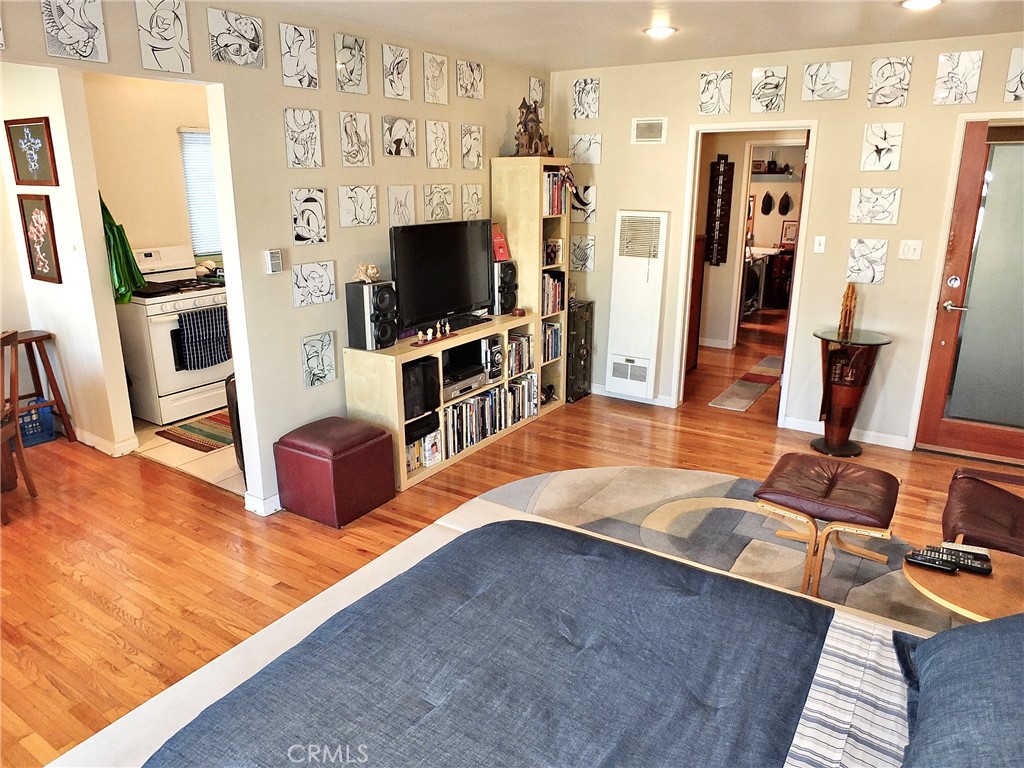 1808 East Appleton Street, Unit 6 Long Beach, CA 90802 - Photo 15 of 41