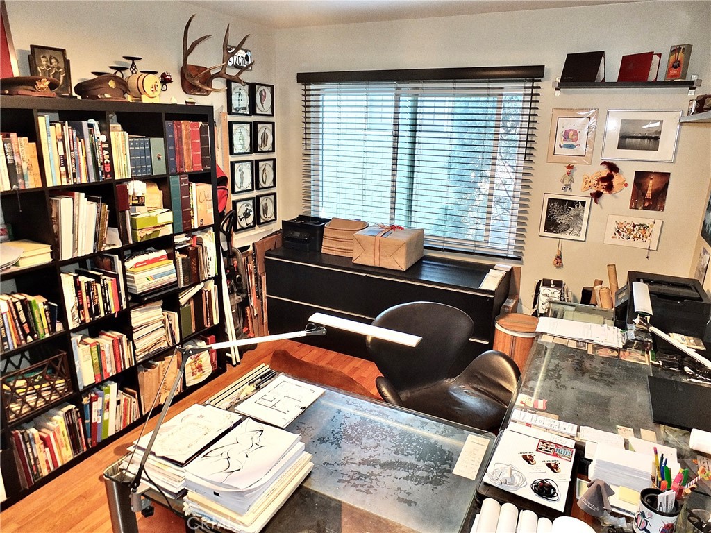 1808 East Appleton Street, Unit 6 Long Beach, CA 90802 - Photo 25 of 41