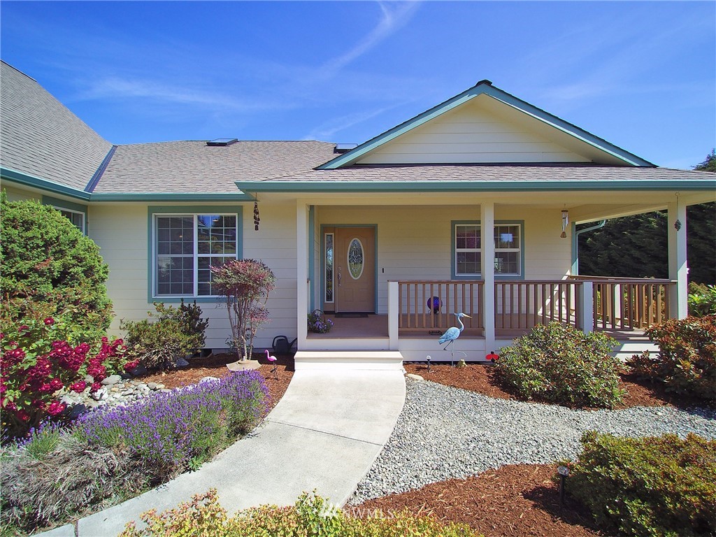 73 Les Saints Road Sequim, WA 98382 - Photo 2 of 25