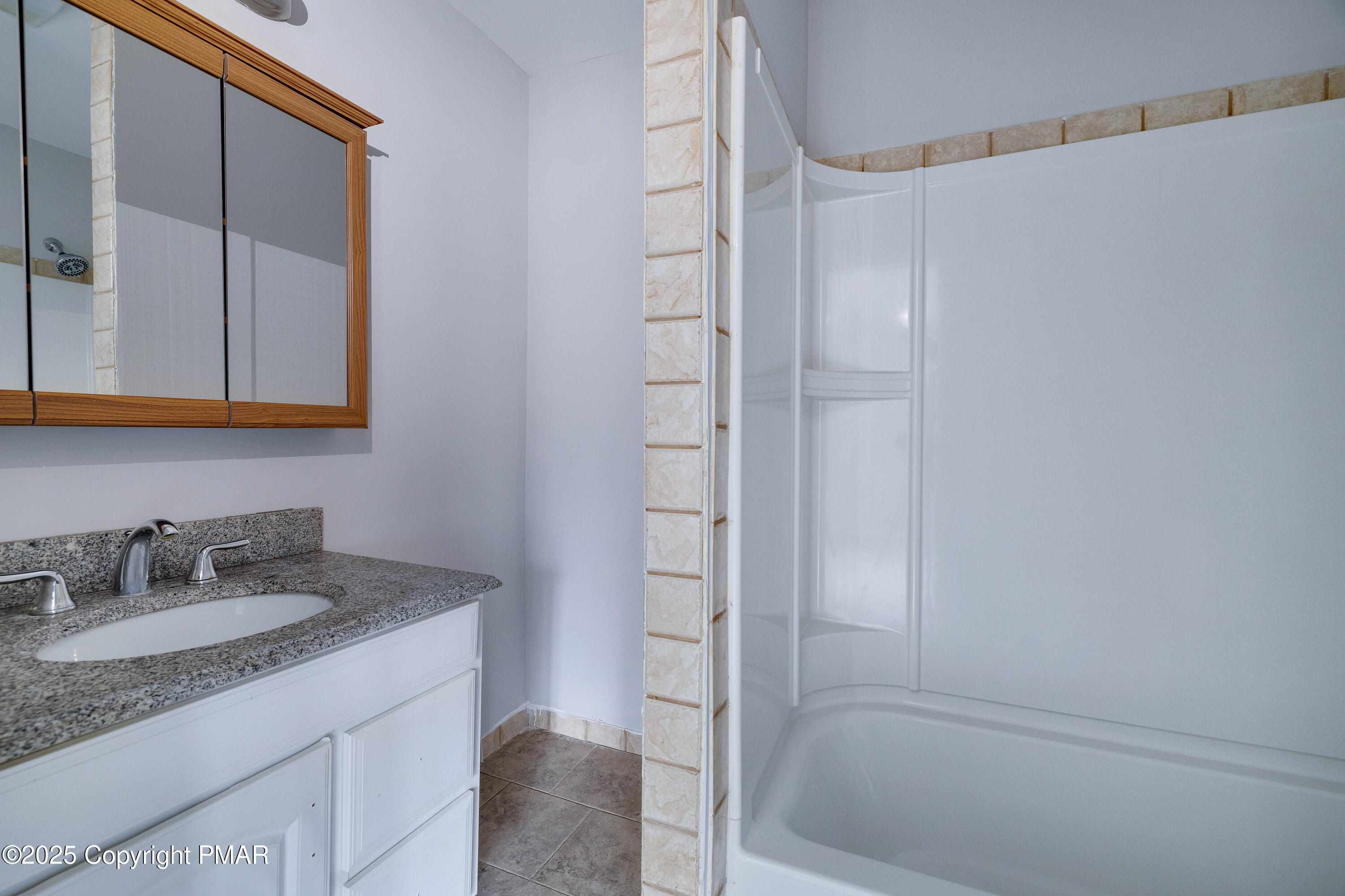 119 Gold Key Road Milford, PA 18337 - Photo 14 of 29 RBR61313