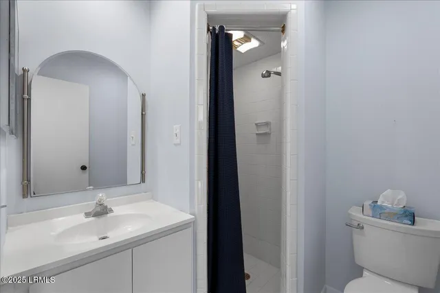 $275,000 | 5 Marsh Harbor Drive, Unit 5D, Beaufort, SC 29907