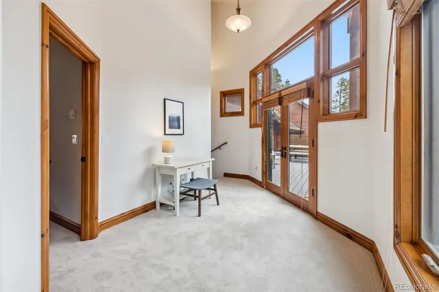 a view of livingroom with furniture and windows