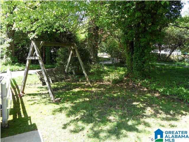 2112 Blue Ridge Boulevard Birmingham, AL 35226 - Photo 23 of 26