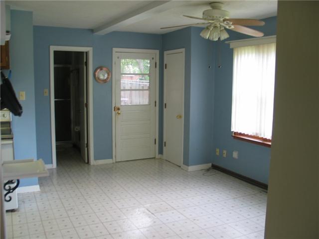 10532 Pentecost Road Indianapolis, IN 46239 - Photo 7 of 12