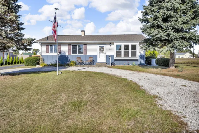 $229,400 | 10400 Ferris Court, Cement City, MI 49233