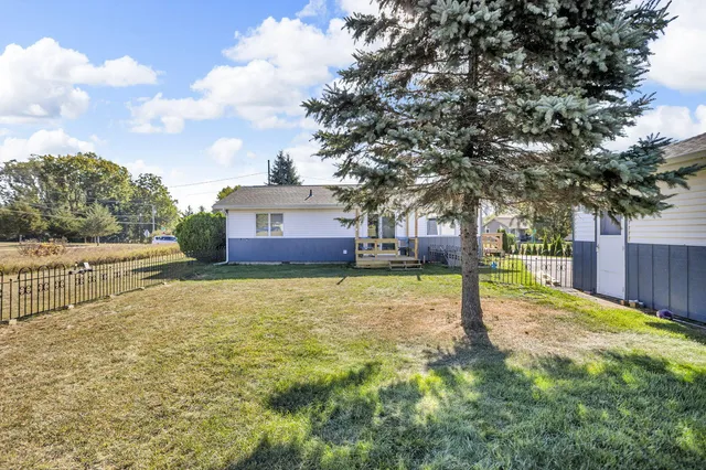 $229,400 | 10400 Ferris Court, Cement City, MI 49233