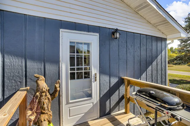 $229,400 | 10400 Ferris Court, Cement City, MI 49233