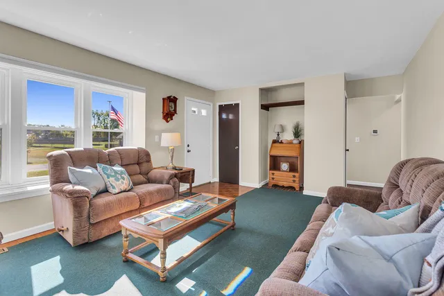 $229,400 | 10400 Ferris Court, Cement City, MI 49233