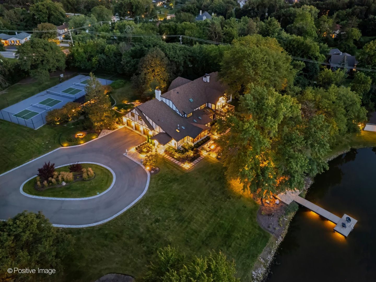 10S370 South Madison Street Burr Ridge, IL 60527 - Photo 4 of 61
