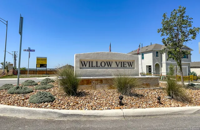 $1,950 | 6511 Runaway Row, Converse, TX 78109