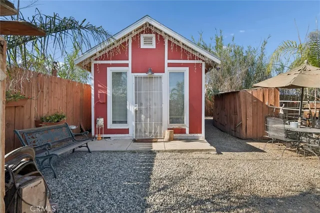 $950,000 | 5976 Robinson Avenue, Riverside, CA 92503