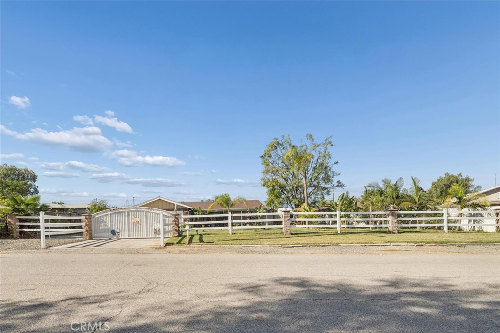 5976 Robinson Avenue Riverside, CA 92503 - Photo 64 of 73