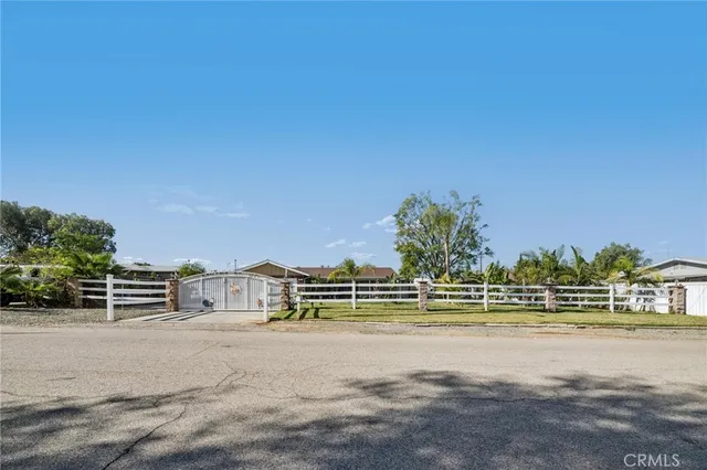 $950,000 | 5976 Robinson Avenue, Riverside, CA 92503