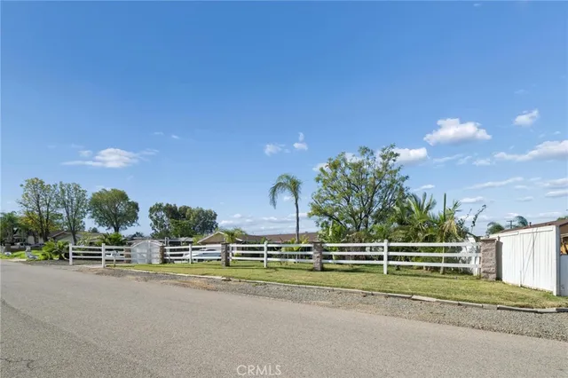 $950,000 | 5976 Robinson Avenue, Riverside, CA 92503