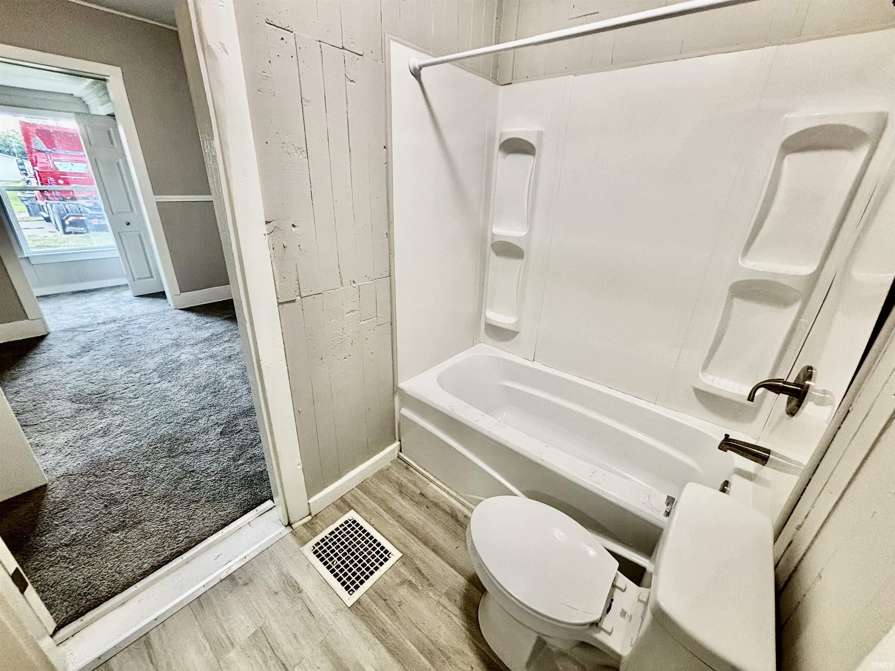 327 Ridgeway Avenue Evansville, IN 47713 - Photo 12 of 21