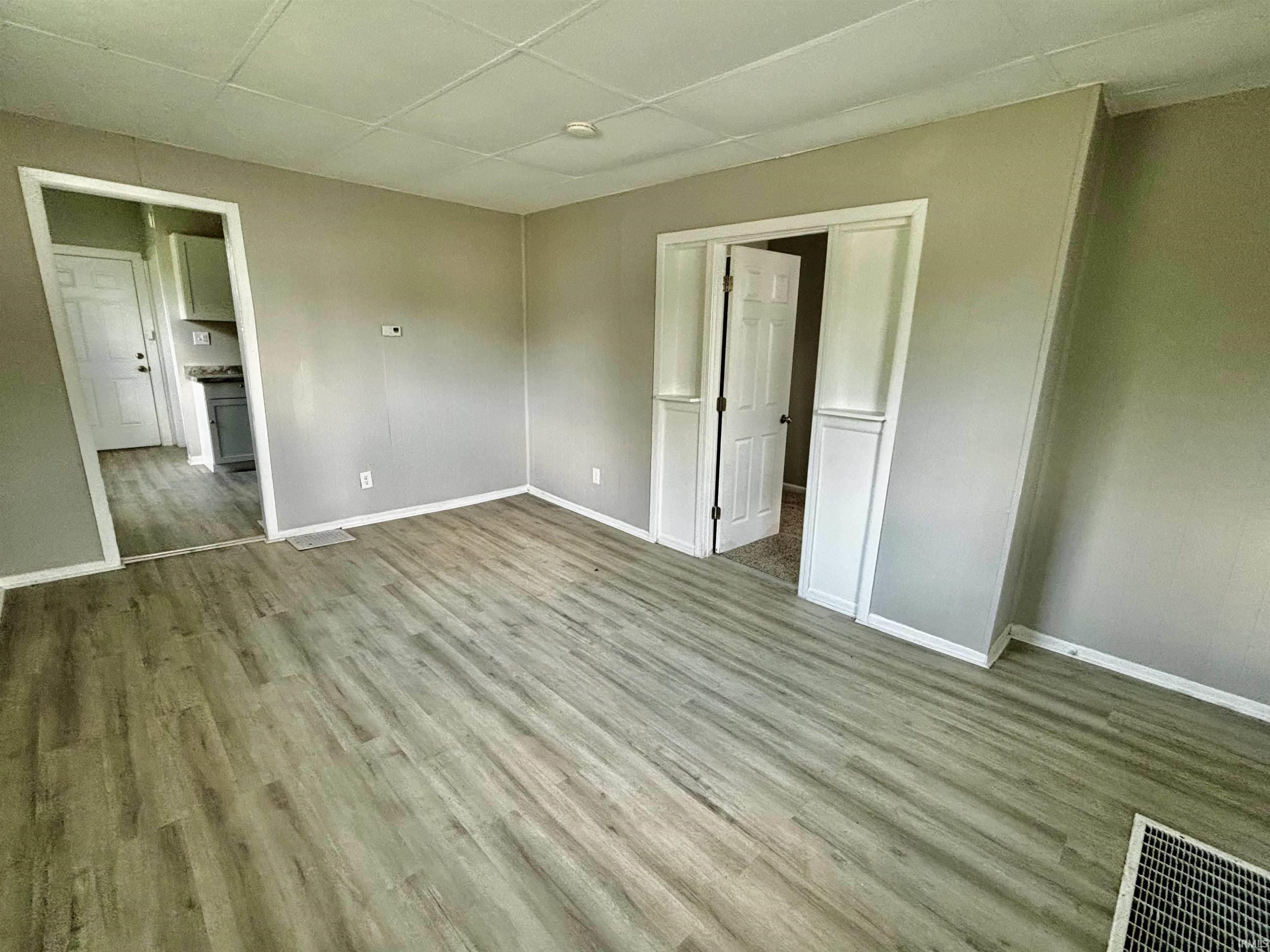 327 Ridgeway Avenue Evansville, IN 47713 - Photo 5 of 23 Gallery Image 5
