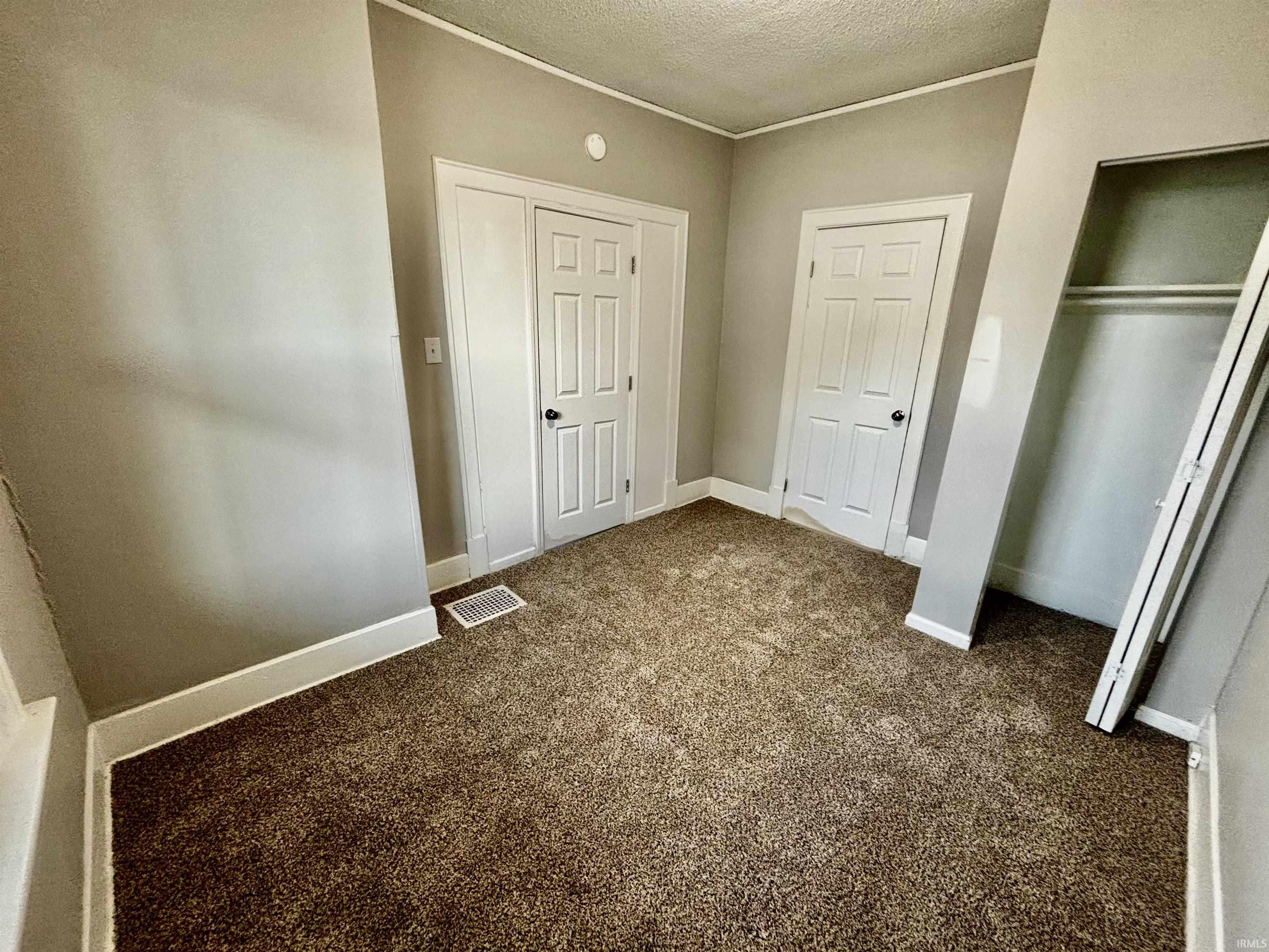 327 Ridgeway Avenue Evansville, IN 47713 - Photo 10 of 21