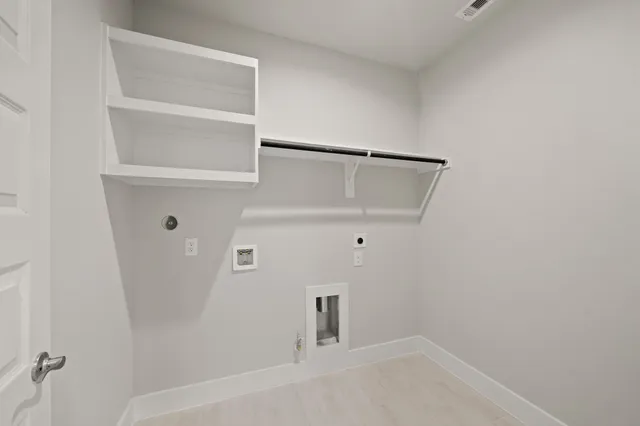 a view of a yard and porch