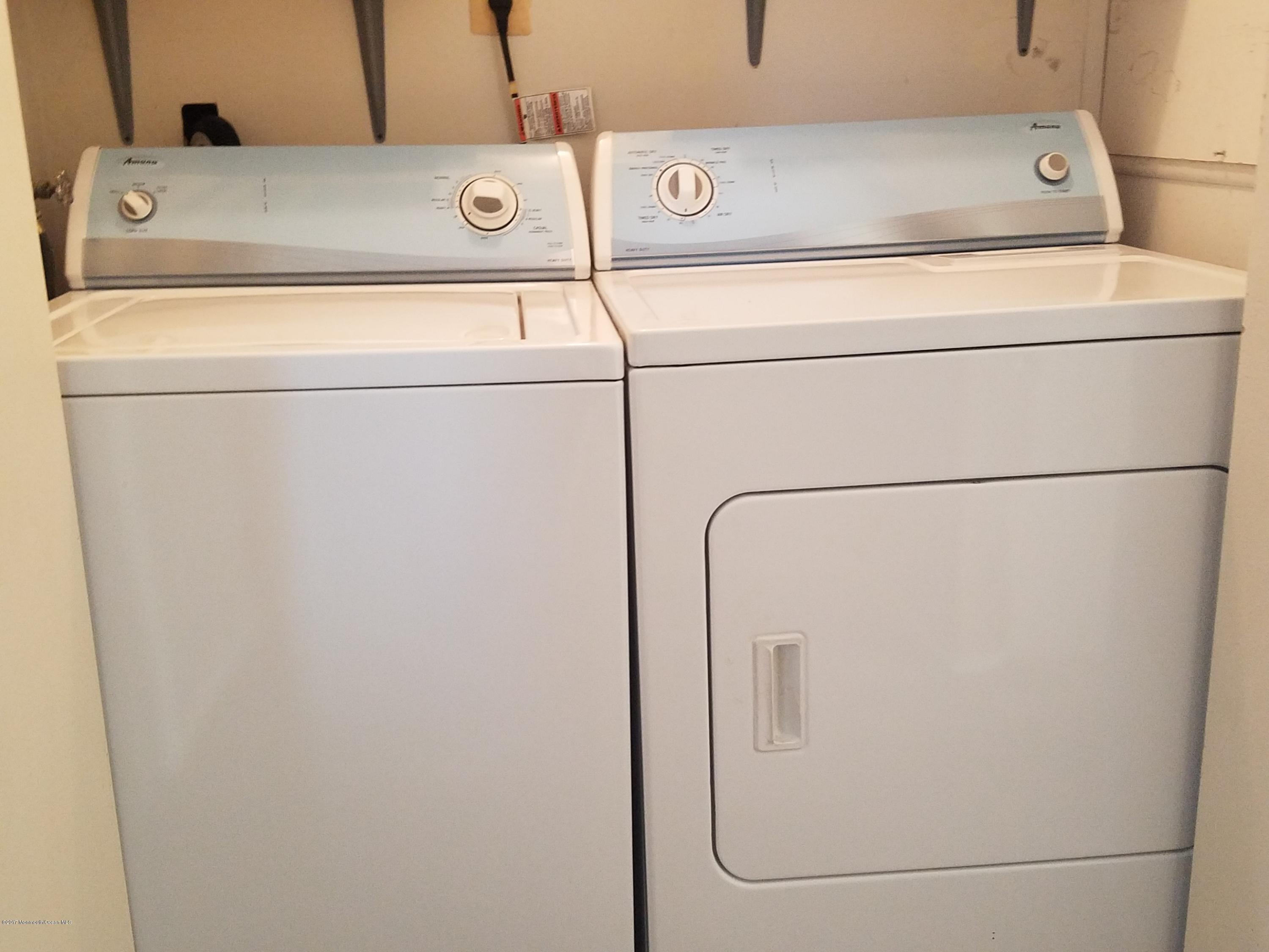 18 Brooke Road Brick, NJ 08724 - Photo 10 of 10 Includer Washer/Dryer