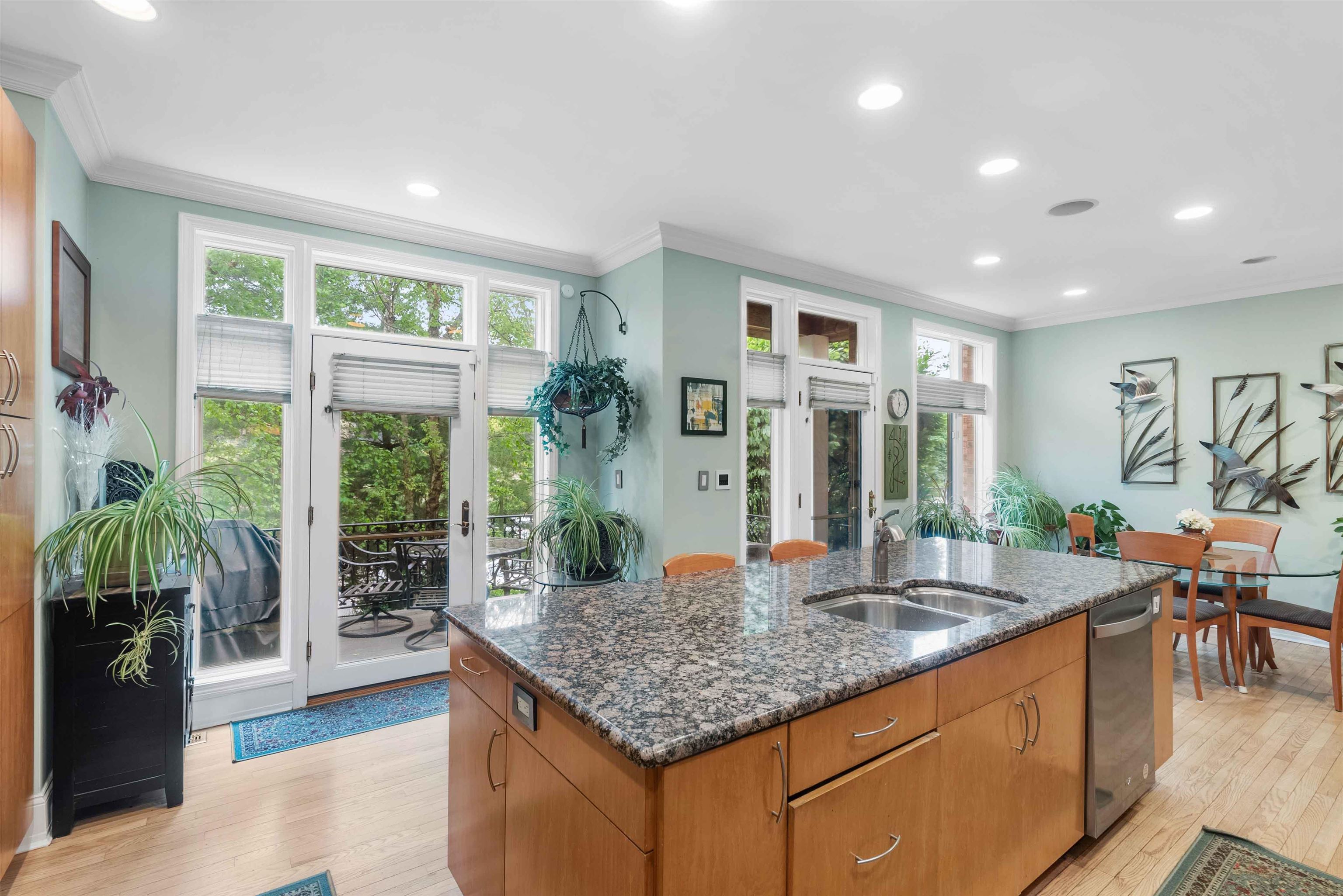 103 Hudson Cove Edgewater, NJ 07020 - Photo 16 of 49