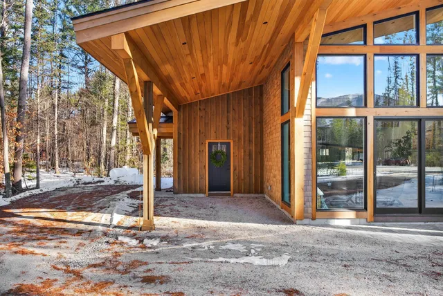$1,495,000 | 20 Evergreen Lane, Newry, ME 04261