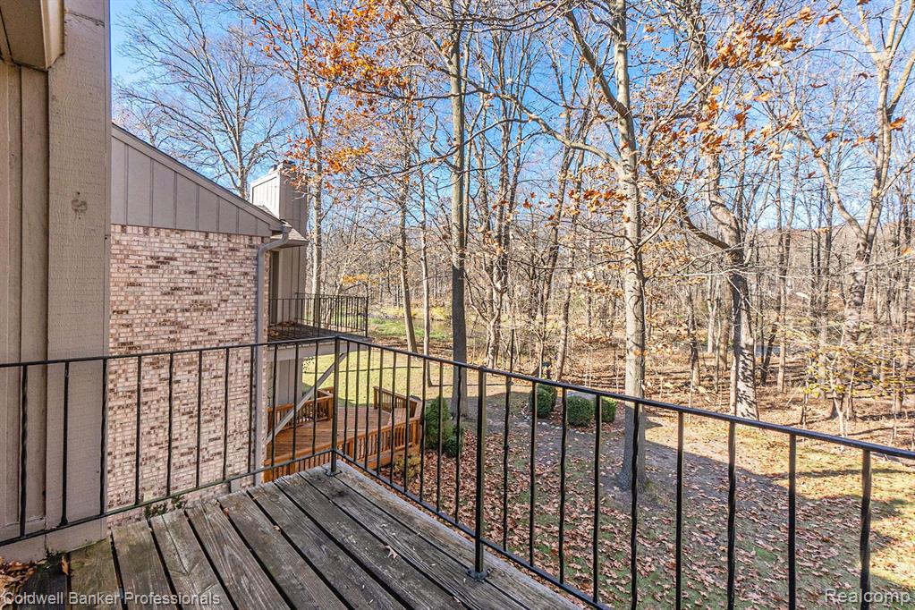 1754 Thomas Court Rochester Hills, MI 48309 - Photo 30 of 36