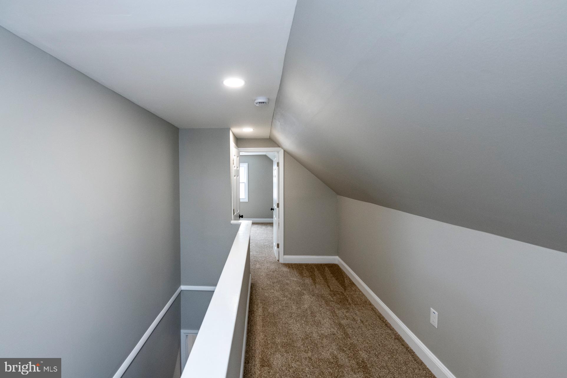 510 Bonsall Road Ridley Park, PA 19078 - Photo 45 of 53 2nd fl hall