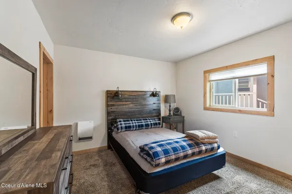 $449,999 | 118 Timber Lane, Nordman, ID 83848