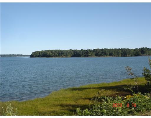 10 McKinley Road Falmouth, ME 04105 - Photo 16 of 21 View.
