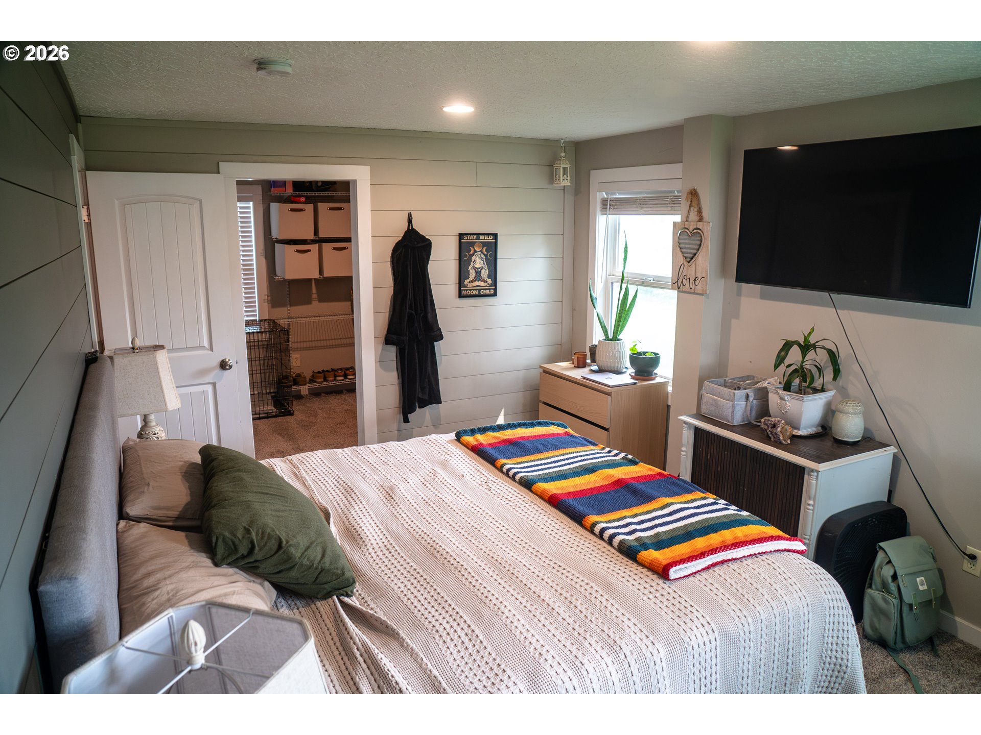 1305 Tucker Road Hood River, OR 97031 - Photo 7 of 20 Gallery Image 7