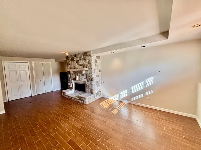 $400,000 | 758 Maple Avenue, Lisle, IL 60532