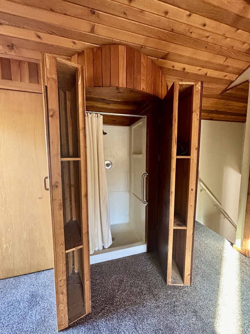758 Maple Avenue Lisle, IL 60532 - Photo 24 of 31 a view of front door with wooden floor