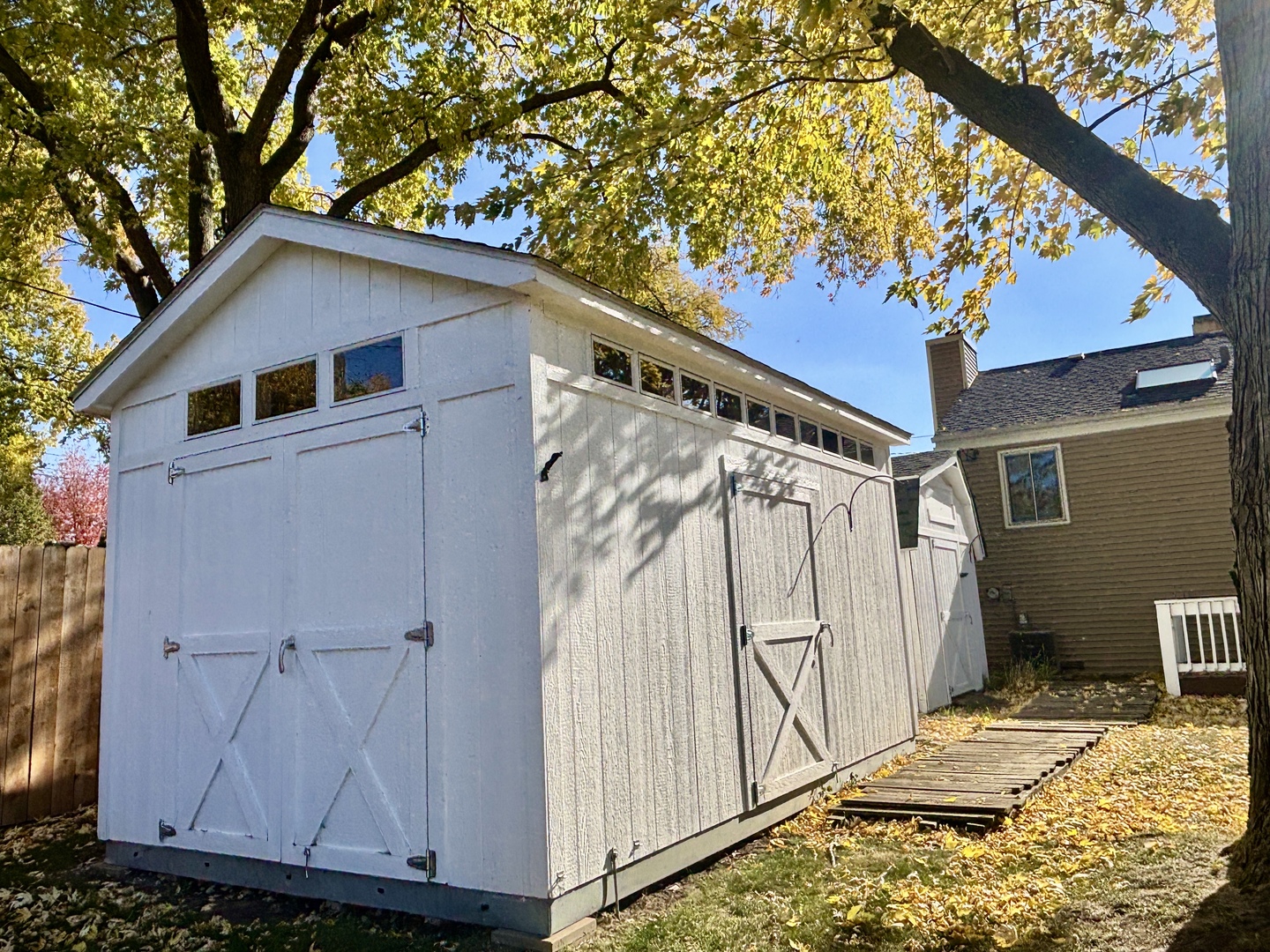 758 Maple Avenue Lisle, IL 60532 - Photo 27 of 31 a backyard of a house