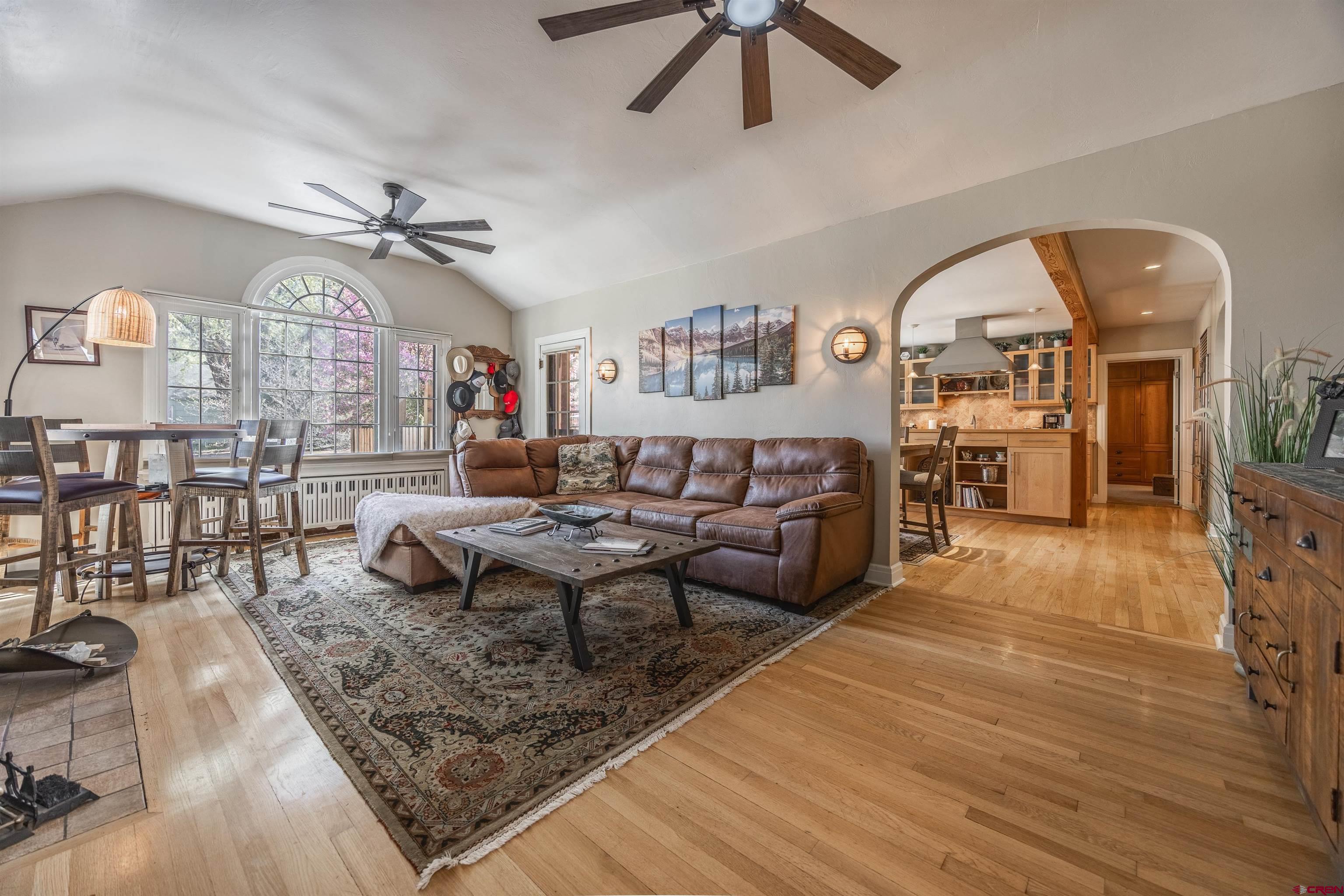1146 South 2nd Street Montrose, CO 81401 - Photo 11 of 41 a living room with furniture